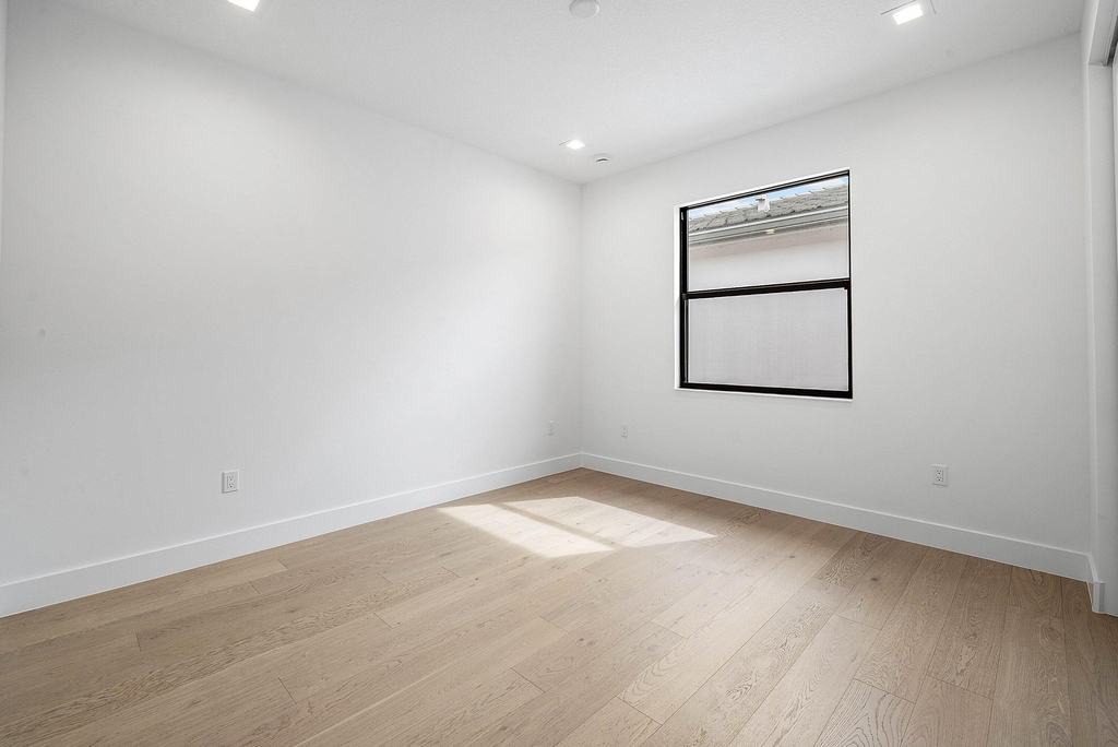 9366 Tangerine Coast Drive - Photo 19
