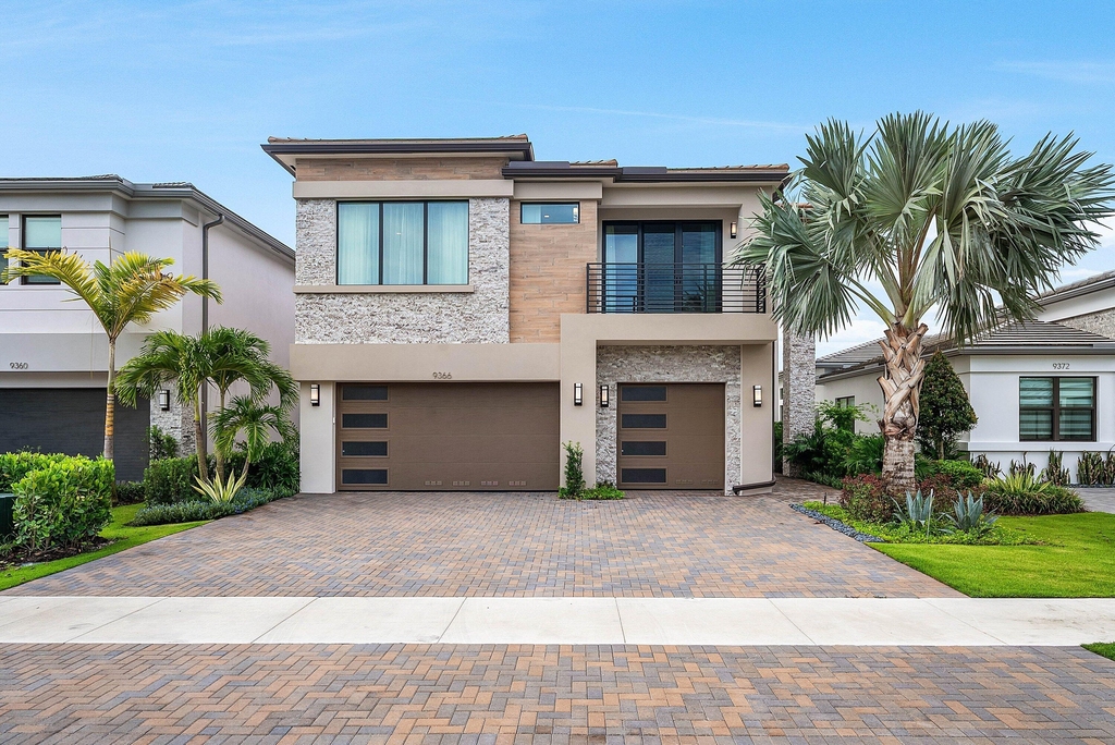 9366 Tangerine Coast Drive - Photo 0