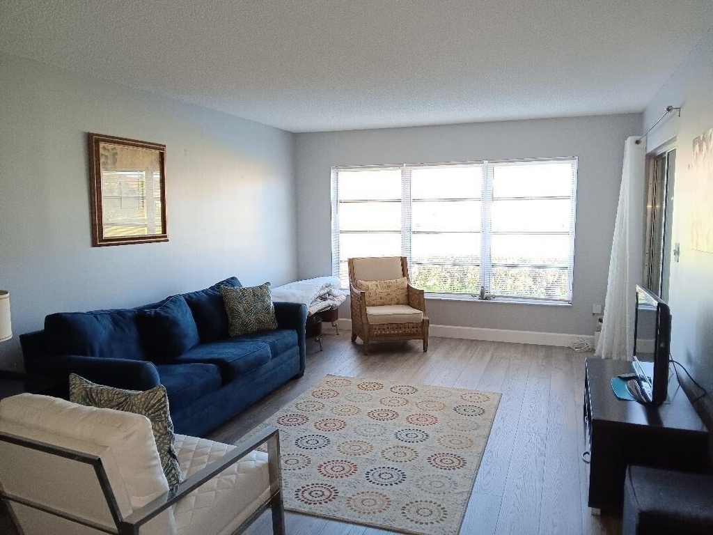 13283 Pineapple Palm Court - Photo 4