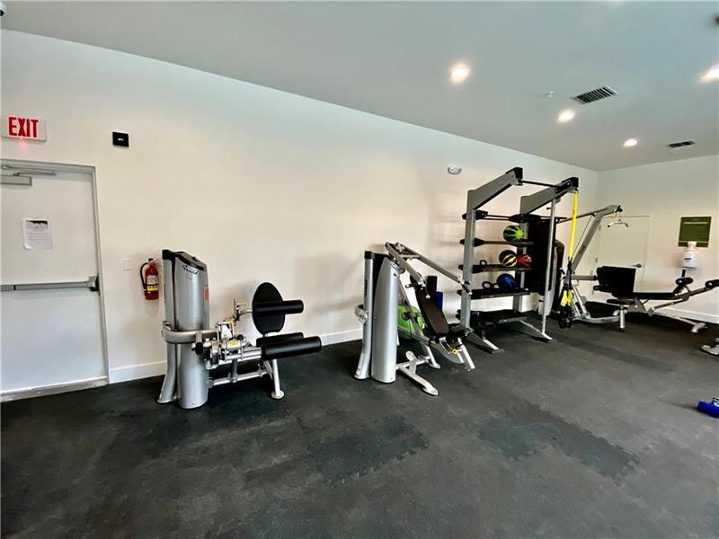 4510 Nw 8th Court - Photo 18