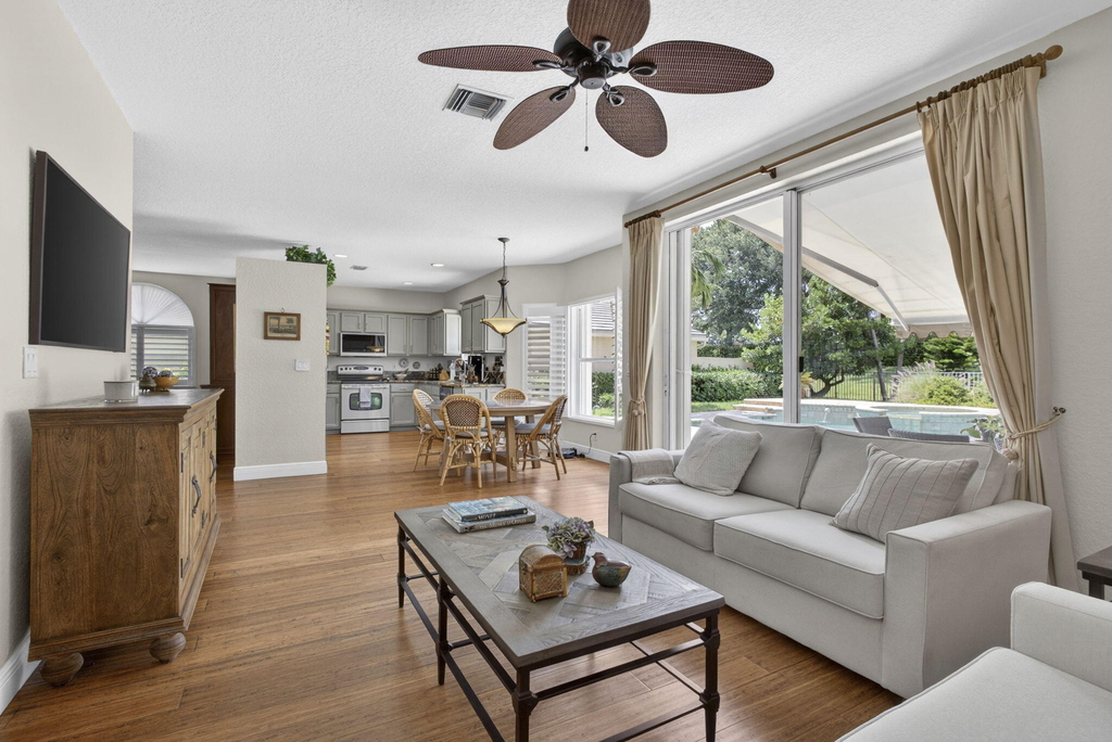 4017 Bluff Harbor Way - Photo 15