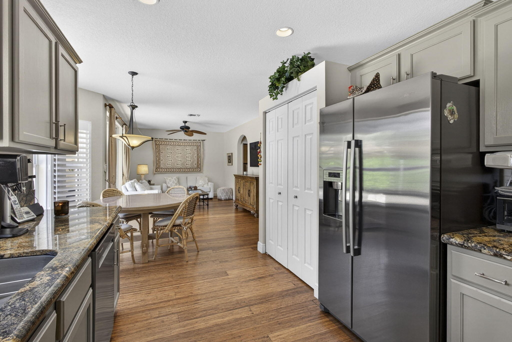 4017 Bluff Harbor Way - Photo 11