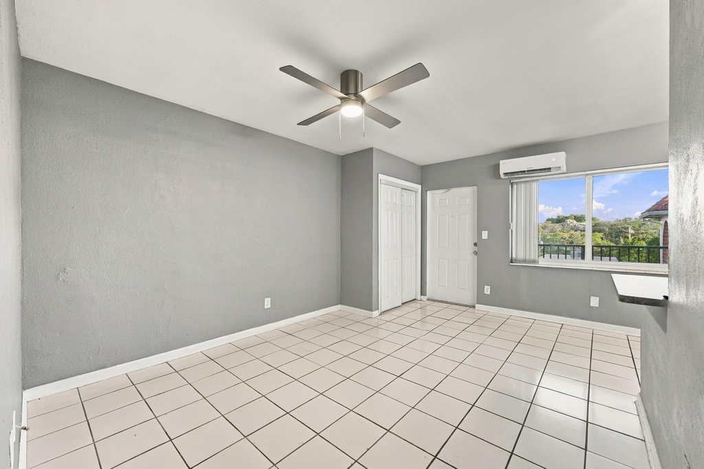 1300 Se 1st Street - Photo 14