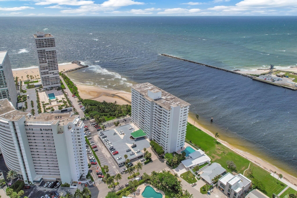 2100 S Ocean Drive - Photo 7