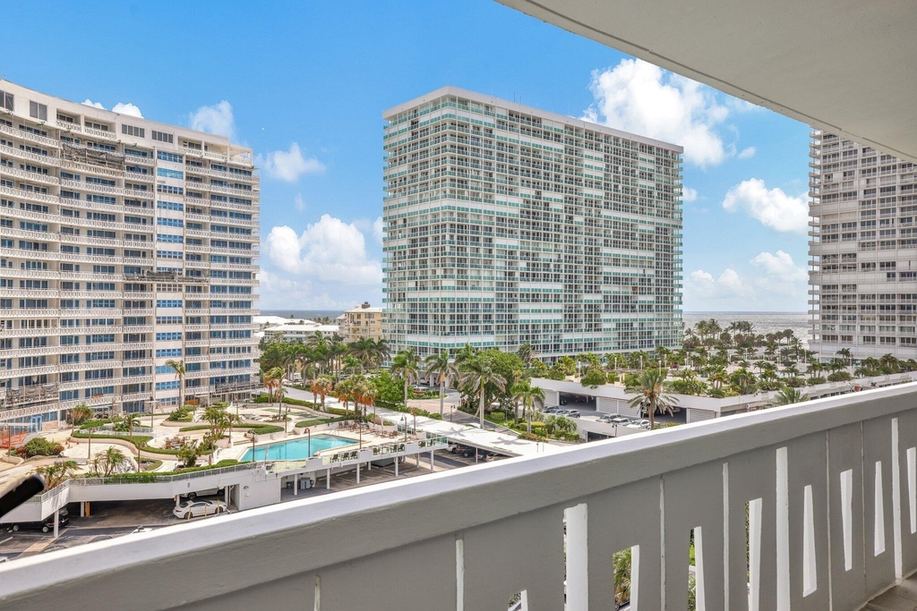 2100 S Ocean Drive - Photo 39