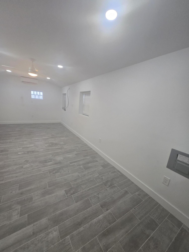 40 Sw 8th Avenue - Photo 4