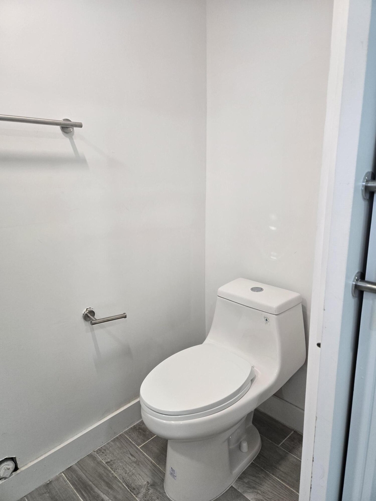 40 Sw 8th Avenue - Photo 7