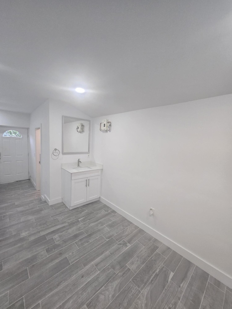 40 Sw 8th Avenue - Photo 6