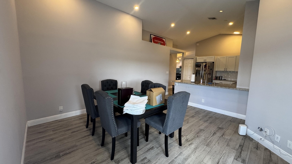 8610 Tourmaline Boulevard - Photo 11