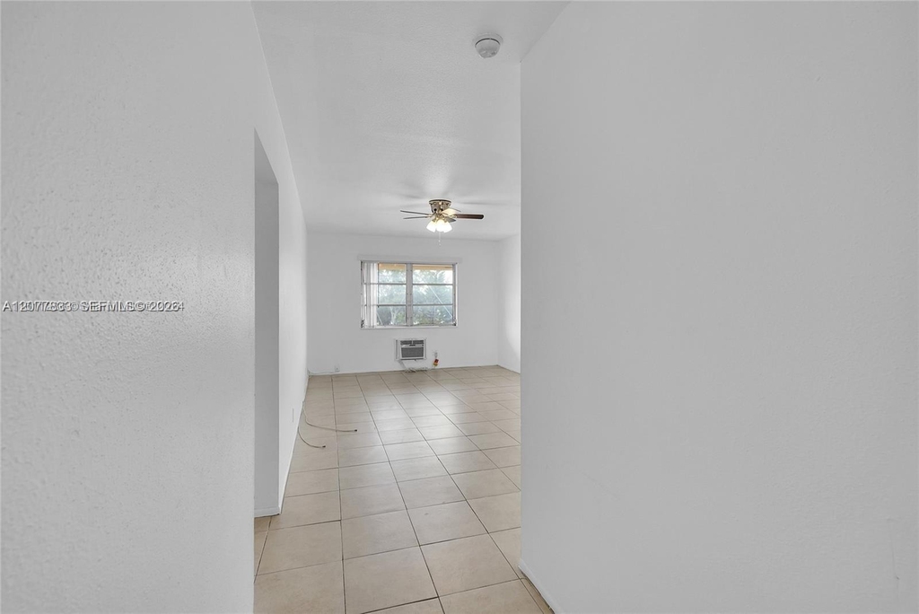 1050 E Sample Road - Photo 15