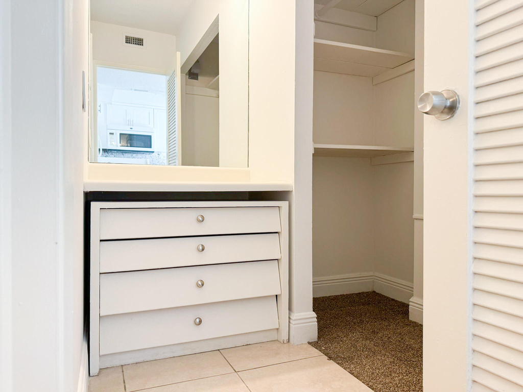 2900 Ne 30th Street - Photo 13