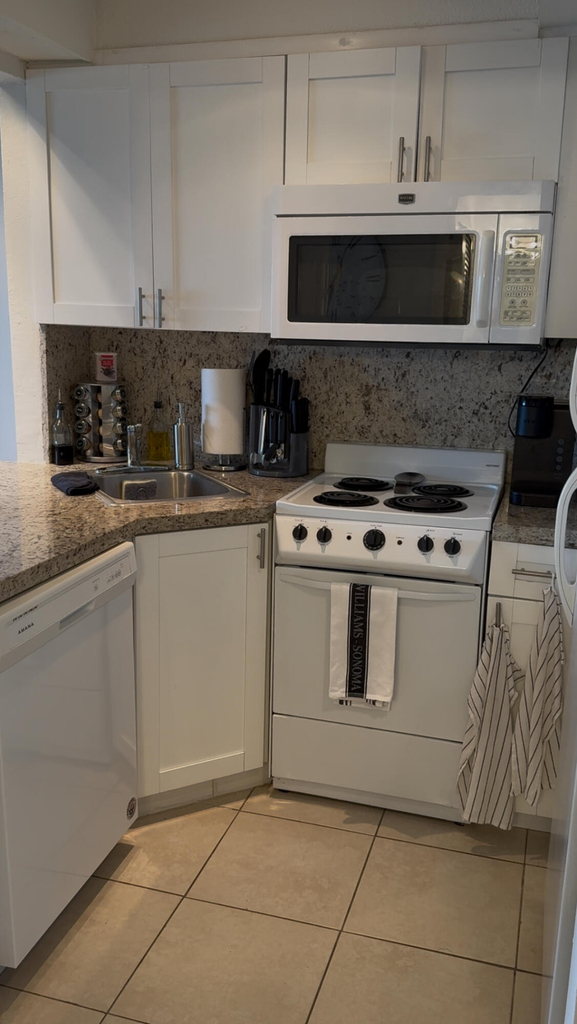 2900 Ne 30th Street - Photo 23