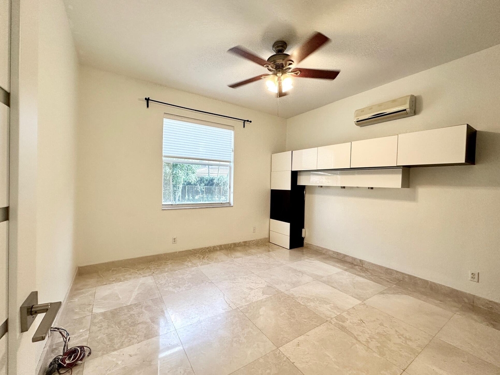 4178 Cascade Terrace - Photo 17