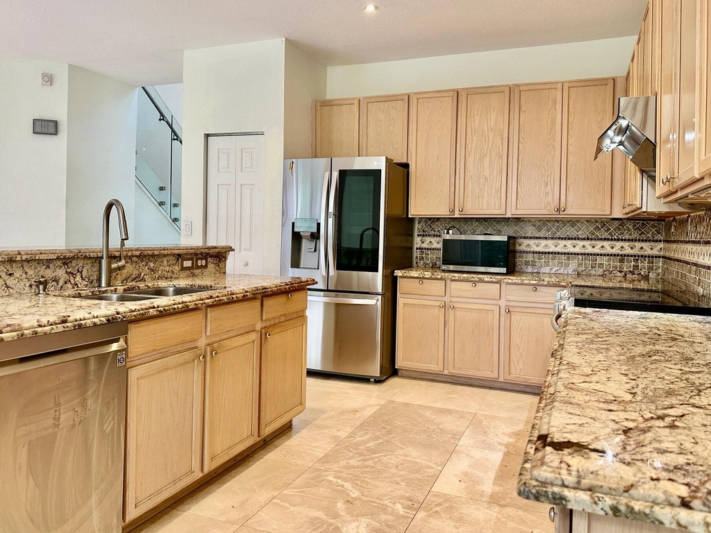 4178 Cascade Terrace - Photo 11