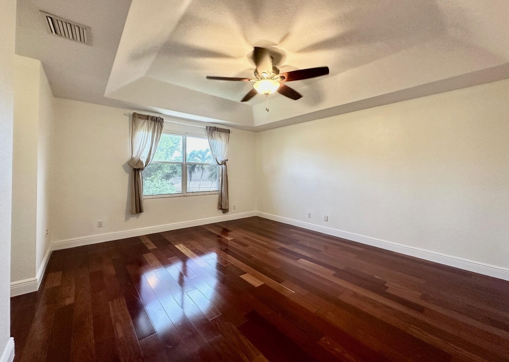 4178 Cascade Terrace - Photo 20