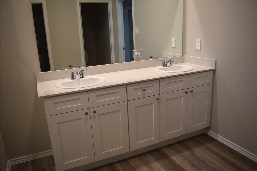 724 Rubicon Road - Photo 16