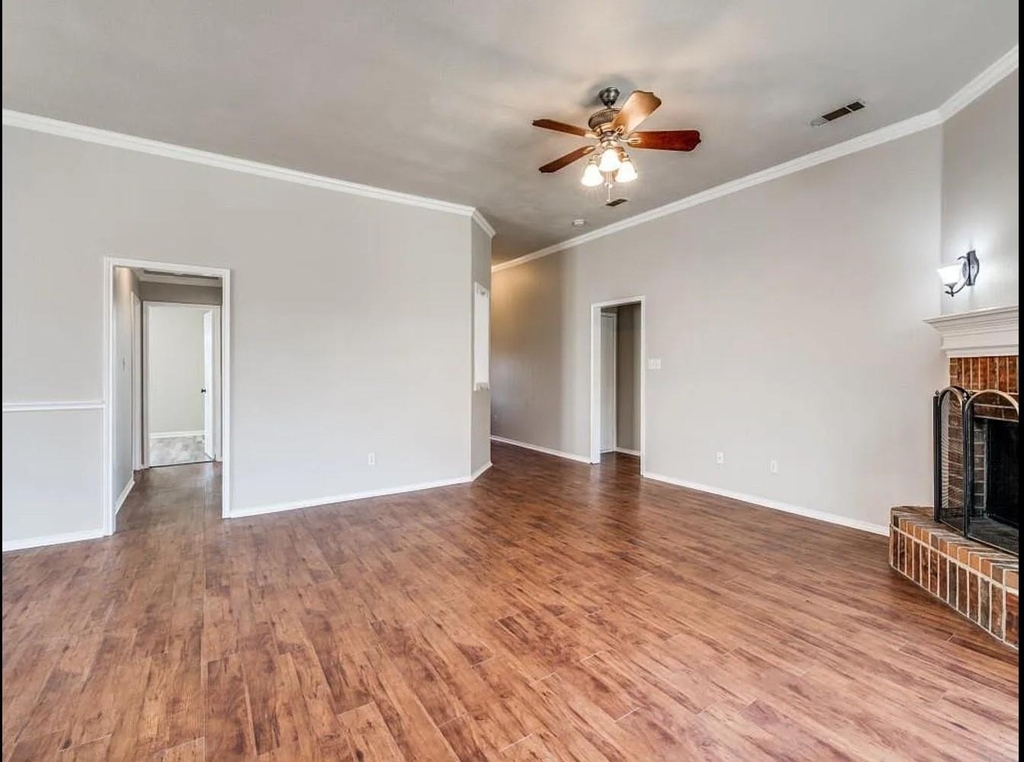 942 Jacobs Crossing Court - Photo 3