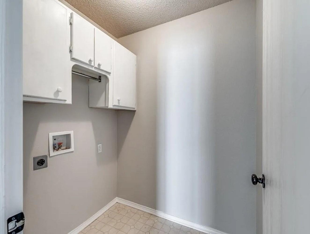 942 Jacobs Crossing Court - Photo 10