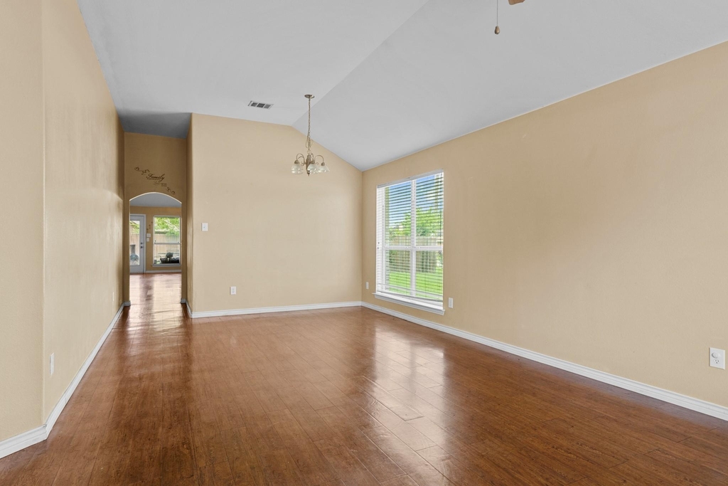 100 Lipan Street - Photo 30