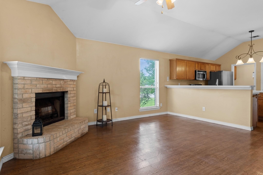 100 Lipan Street - Photo 25