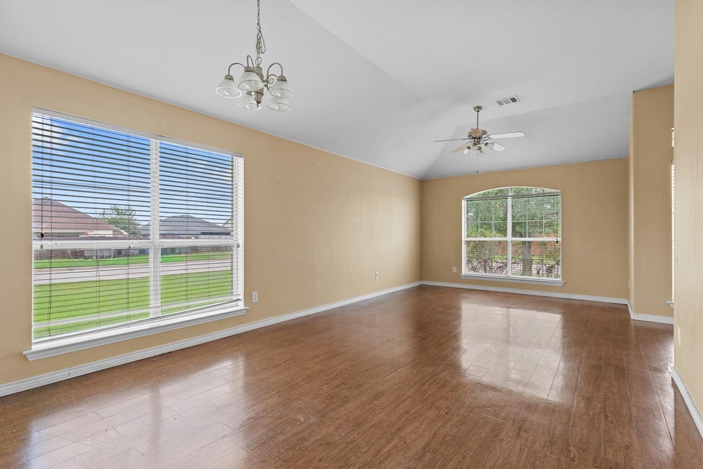 100 Lipan Street - Photo 27