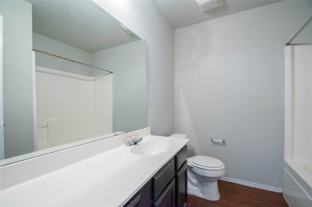 8512 Clearbrook Drive - Photo 23