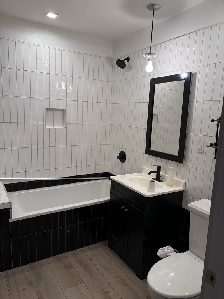 123 Pulaski Street - Photo 2