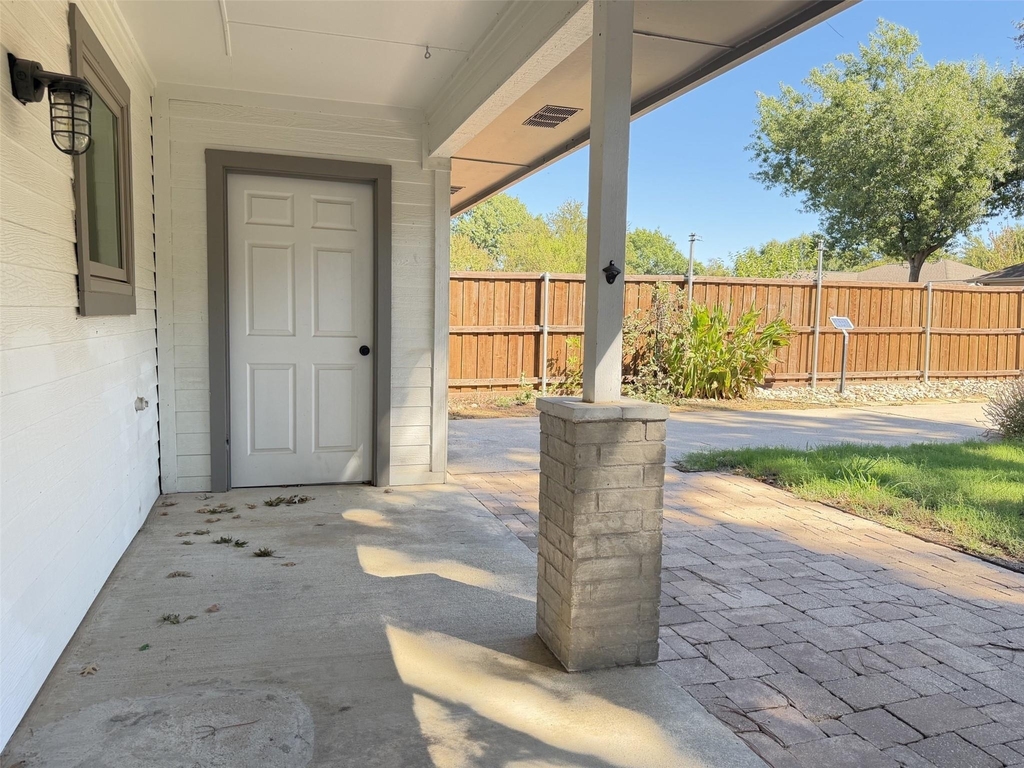 1905 Jasmine Street - Photo 28