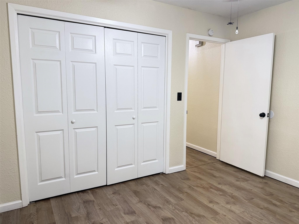 1905 Jasmine Street - Photo 24