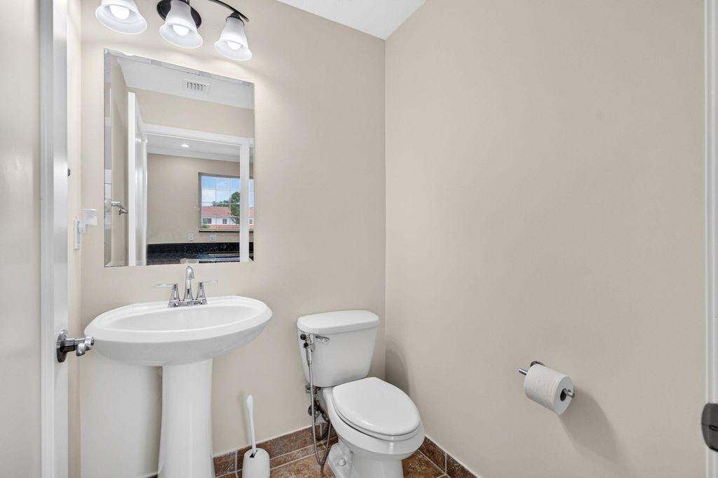 7449 Sarentino Lane - Photo 19