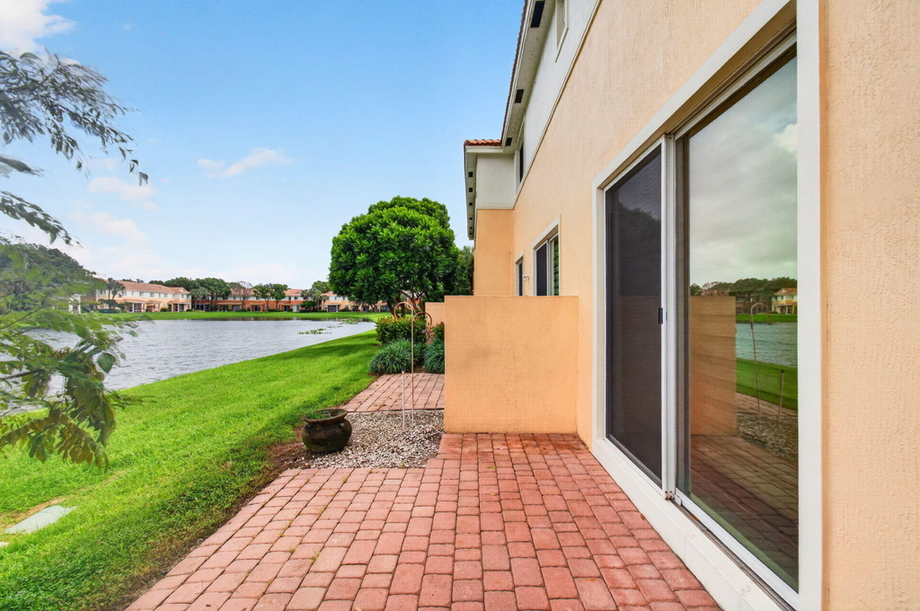 7449 Sarentino Lane - Photo 35