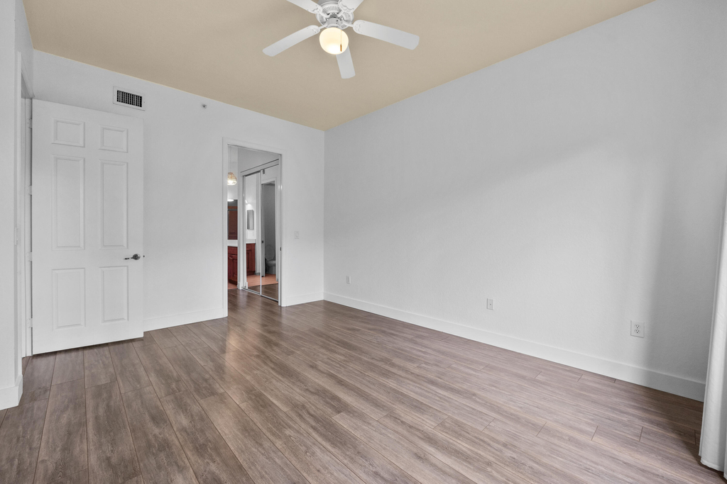3500 Oaks Clubhouse Drive - Photo 12