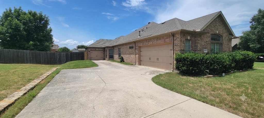 13733 Alterna Drive - Photo 2