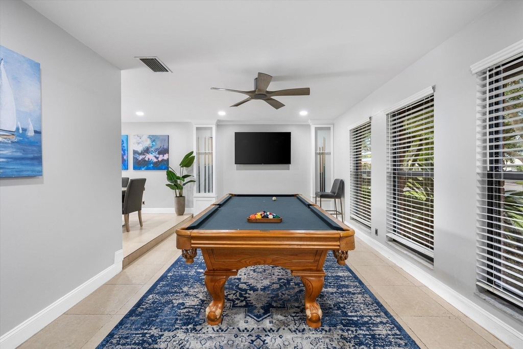 1225 Nw 111th Avenue - Photo 3