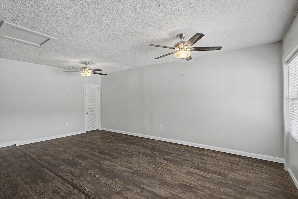 1205 Se 14th Street - Photo 7
