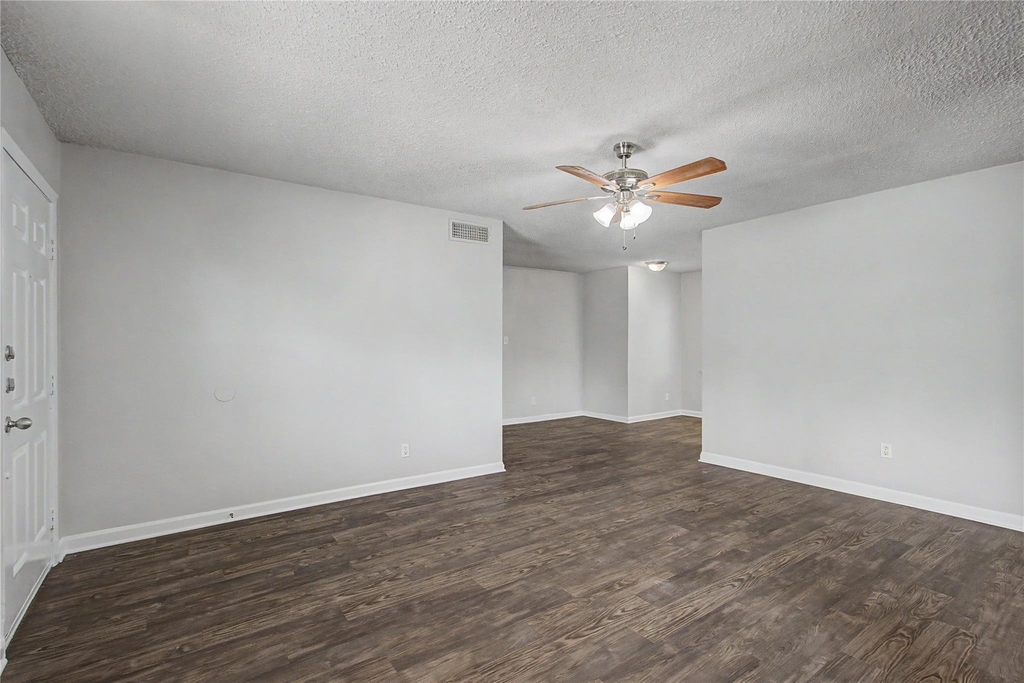 1205 Se 14th Street - Photo 14