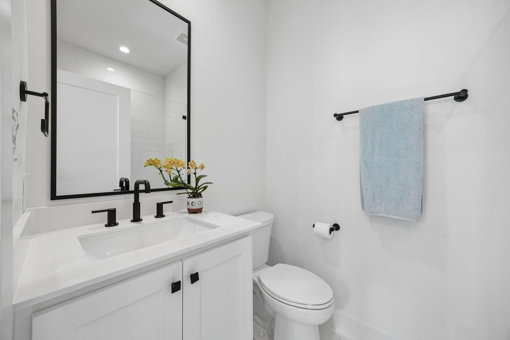 7207 Gaston Avenue - Photo 26
