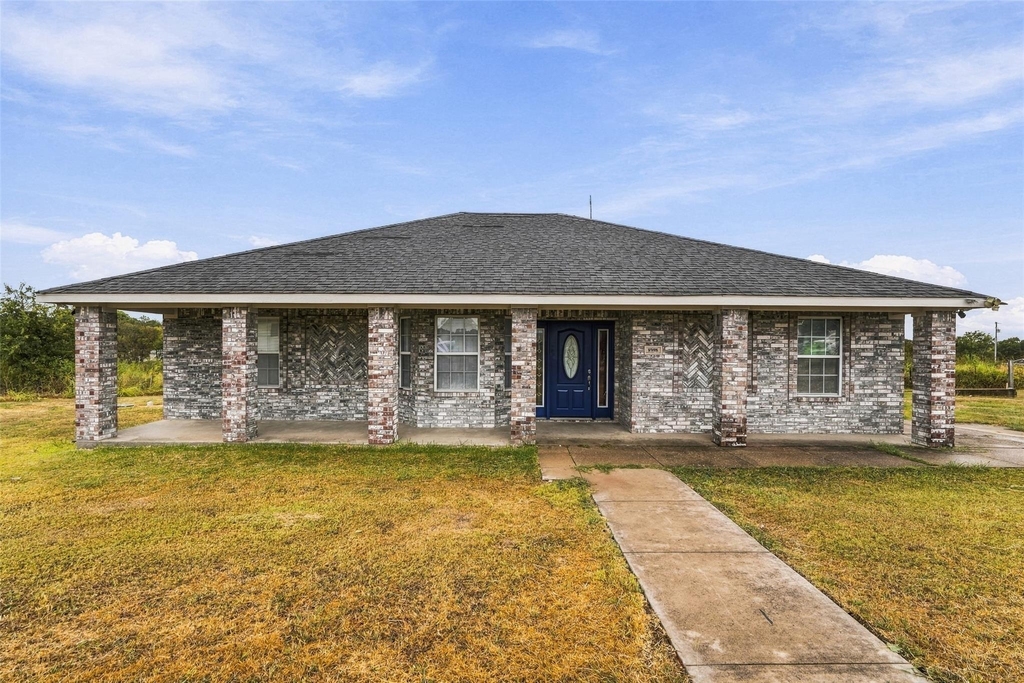 8998 Leroy Road - Photo 1