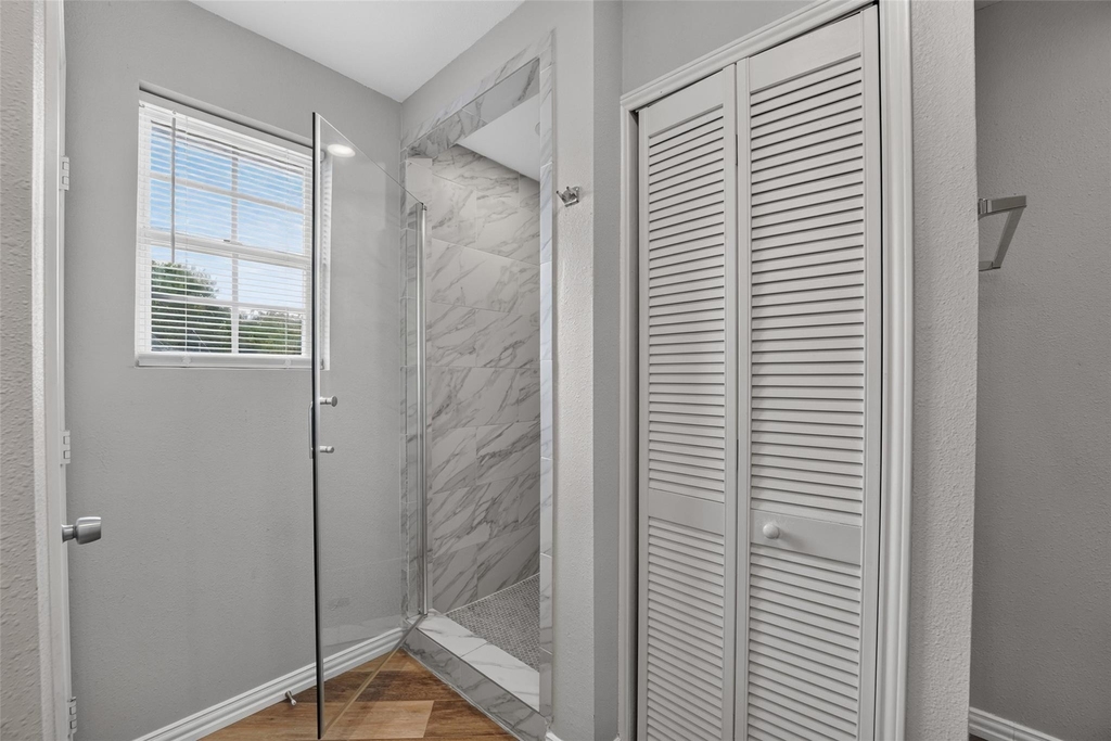 8998 Leroy Road - Photo 16