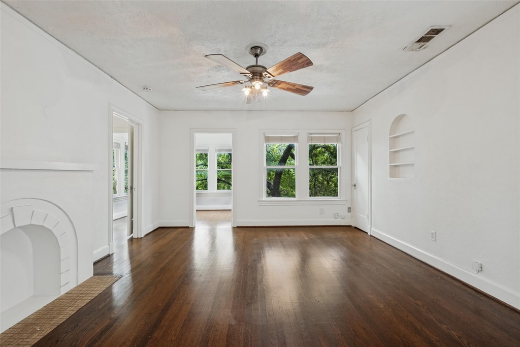 5937 Ross Avenue - Photo 6
