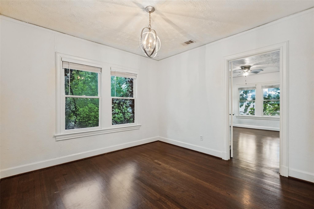 5937 Ross Avenue - Photo 7