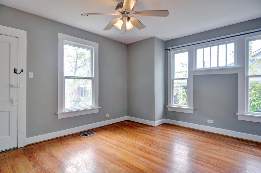 656 May Street - Photo 6