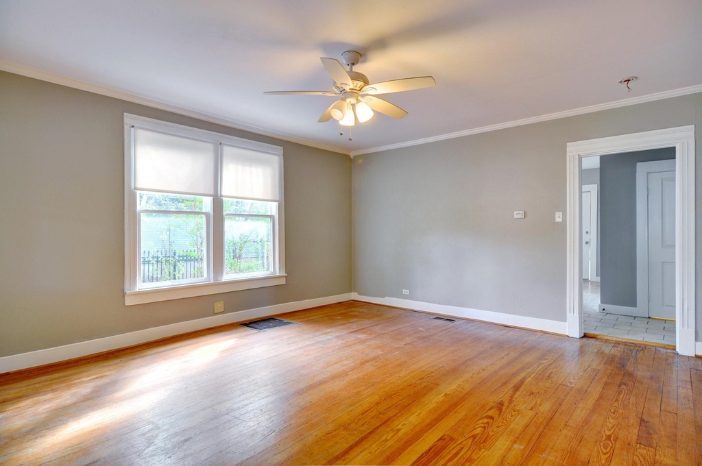 656 May Street - Photo 2