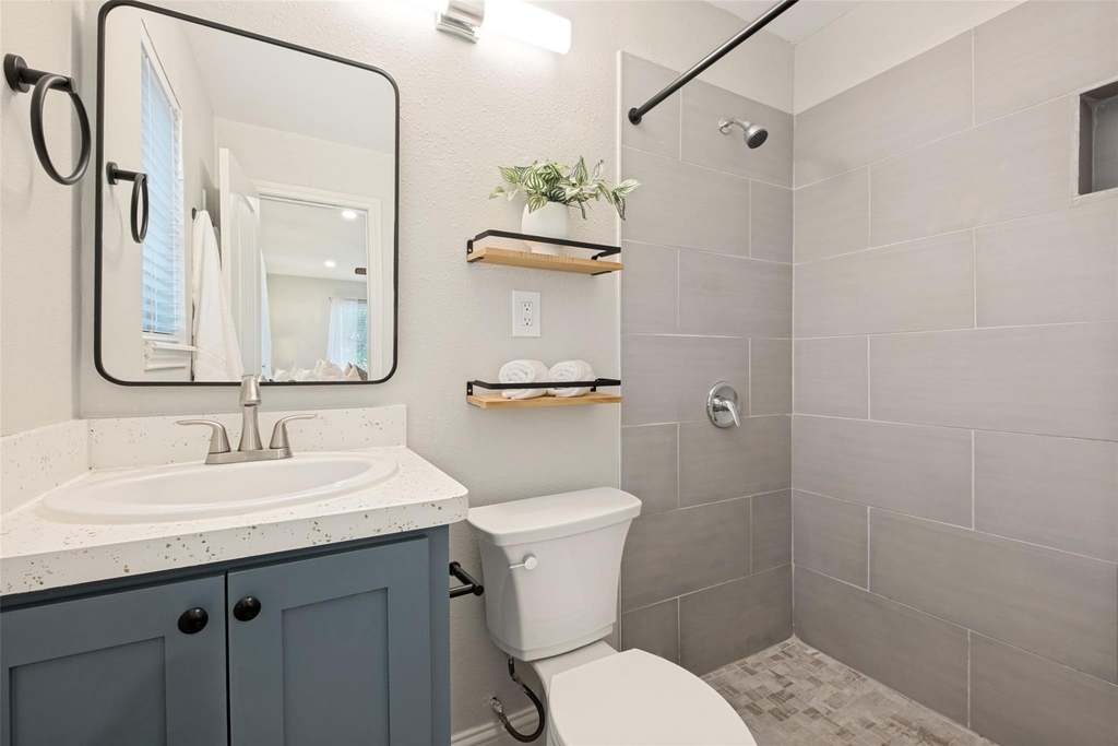 7934 Claremont Drive - Photo 18