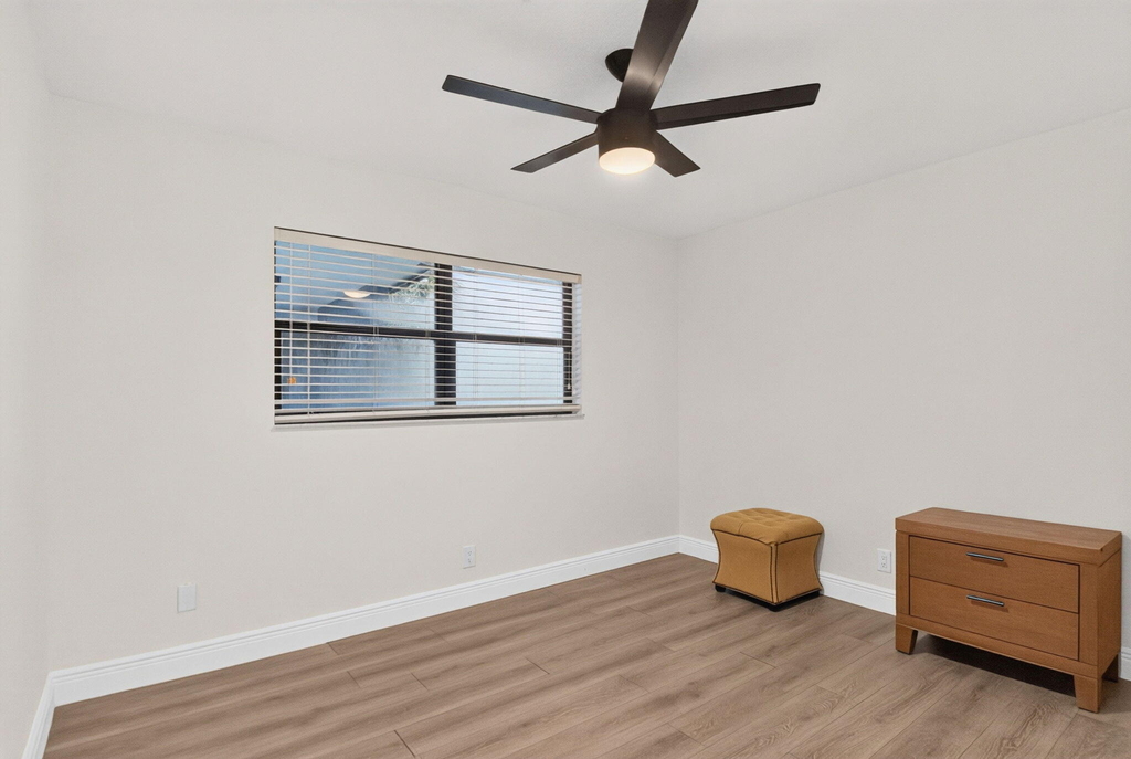 2121 W Woolbright Road - Photo 16
