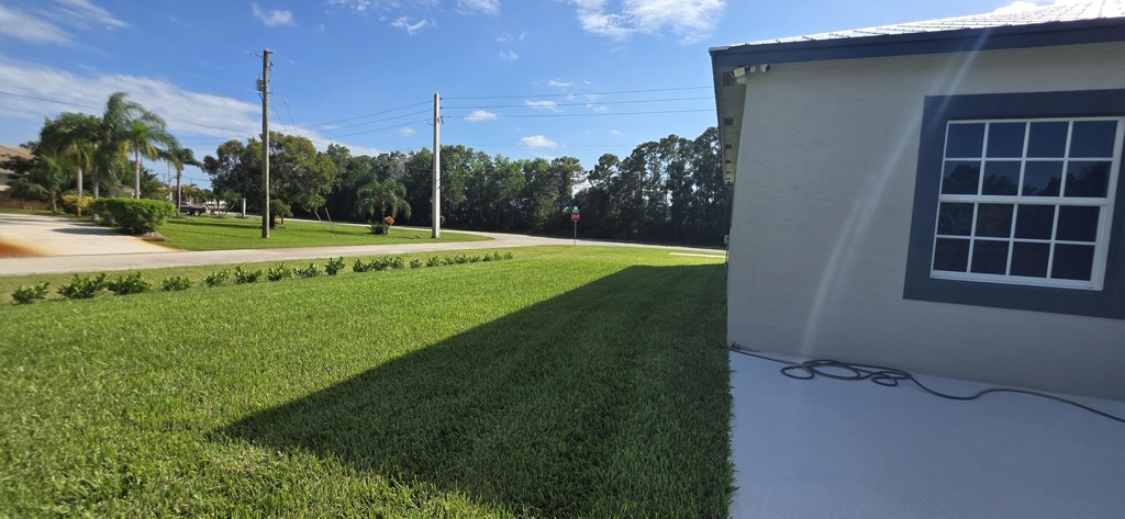 196 Sw Paar Drive - Photo 35