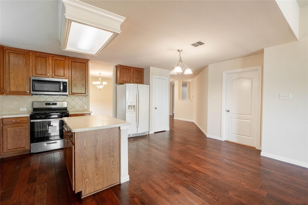 2105 Sumac Drive - Photo 18