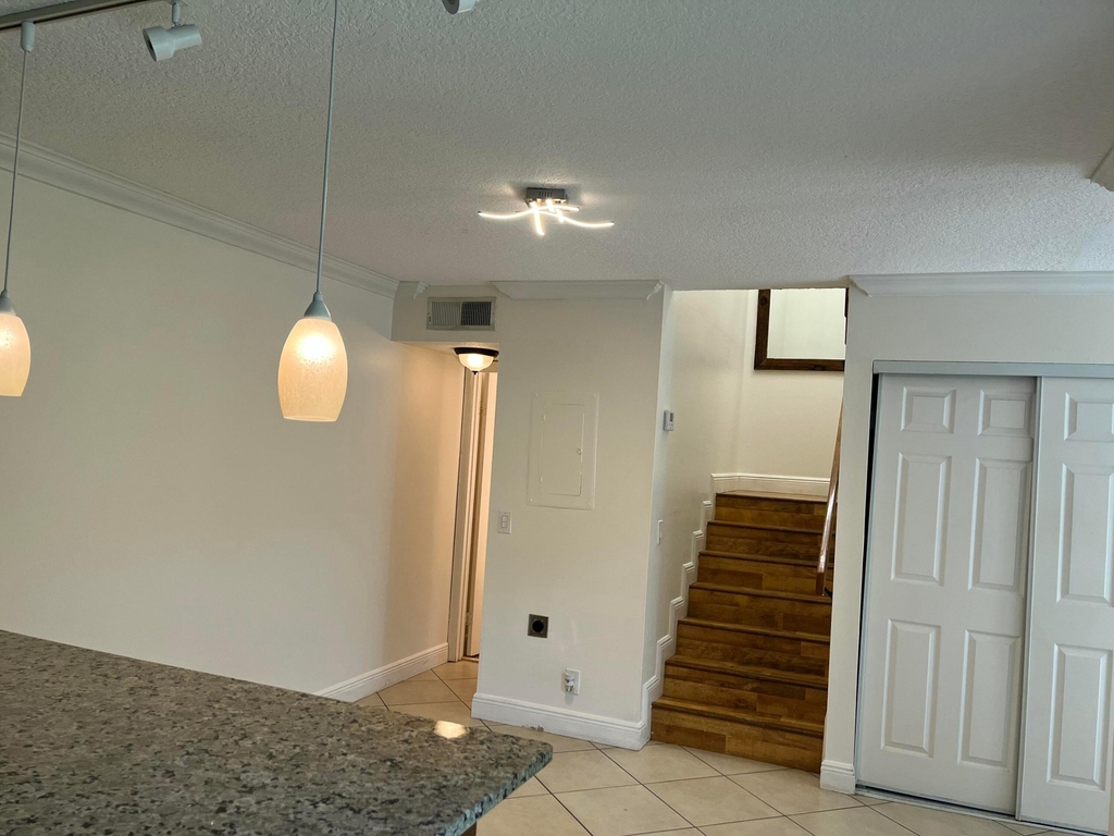 3008 San Clara Drive - Photo 2