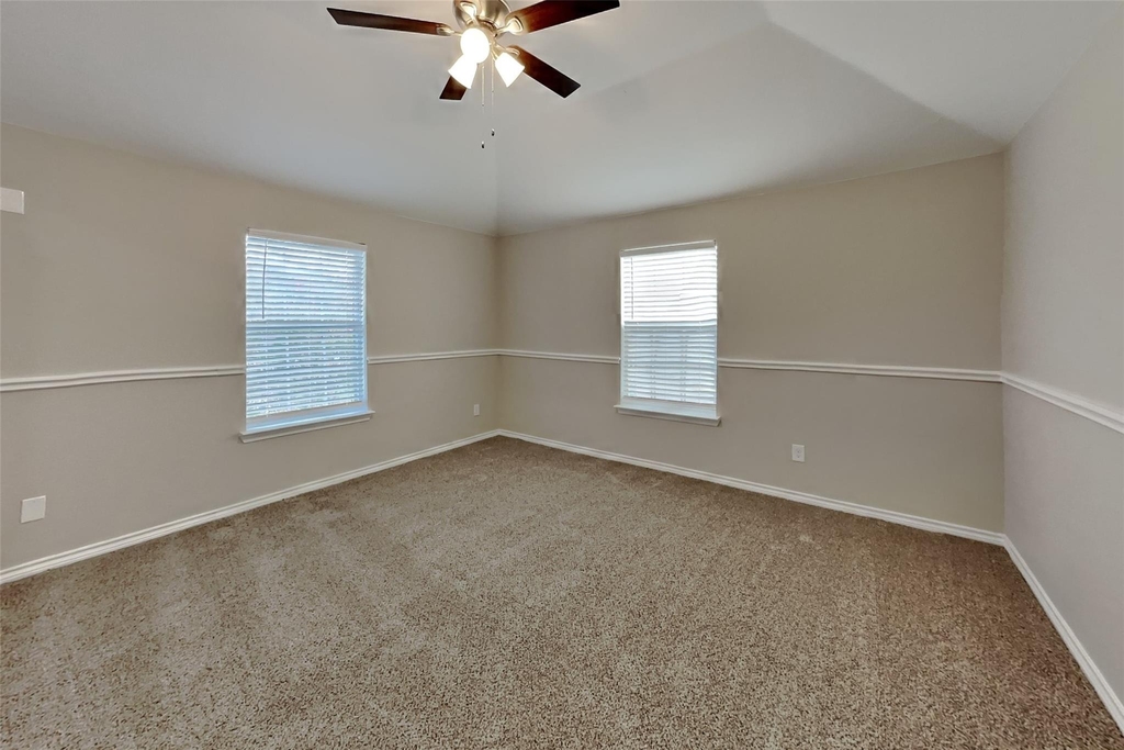 1621 Churchill Lane - Photo 20