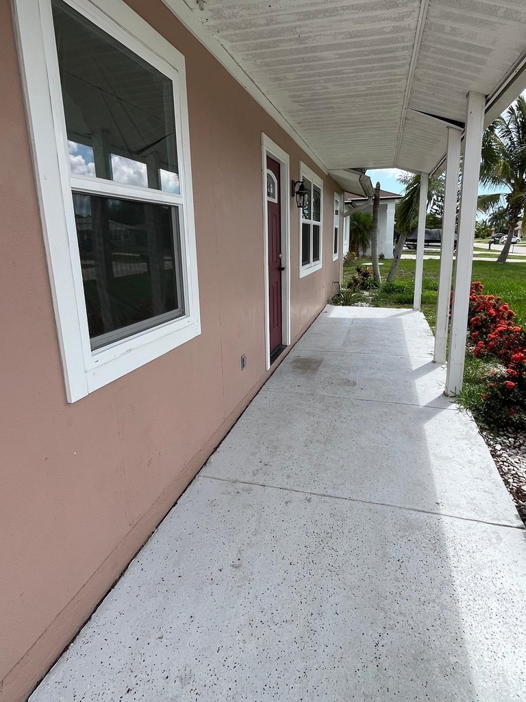 955 Sw Gwendolen Terrace - Photo 1